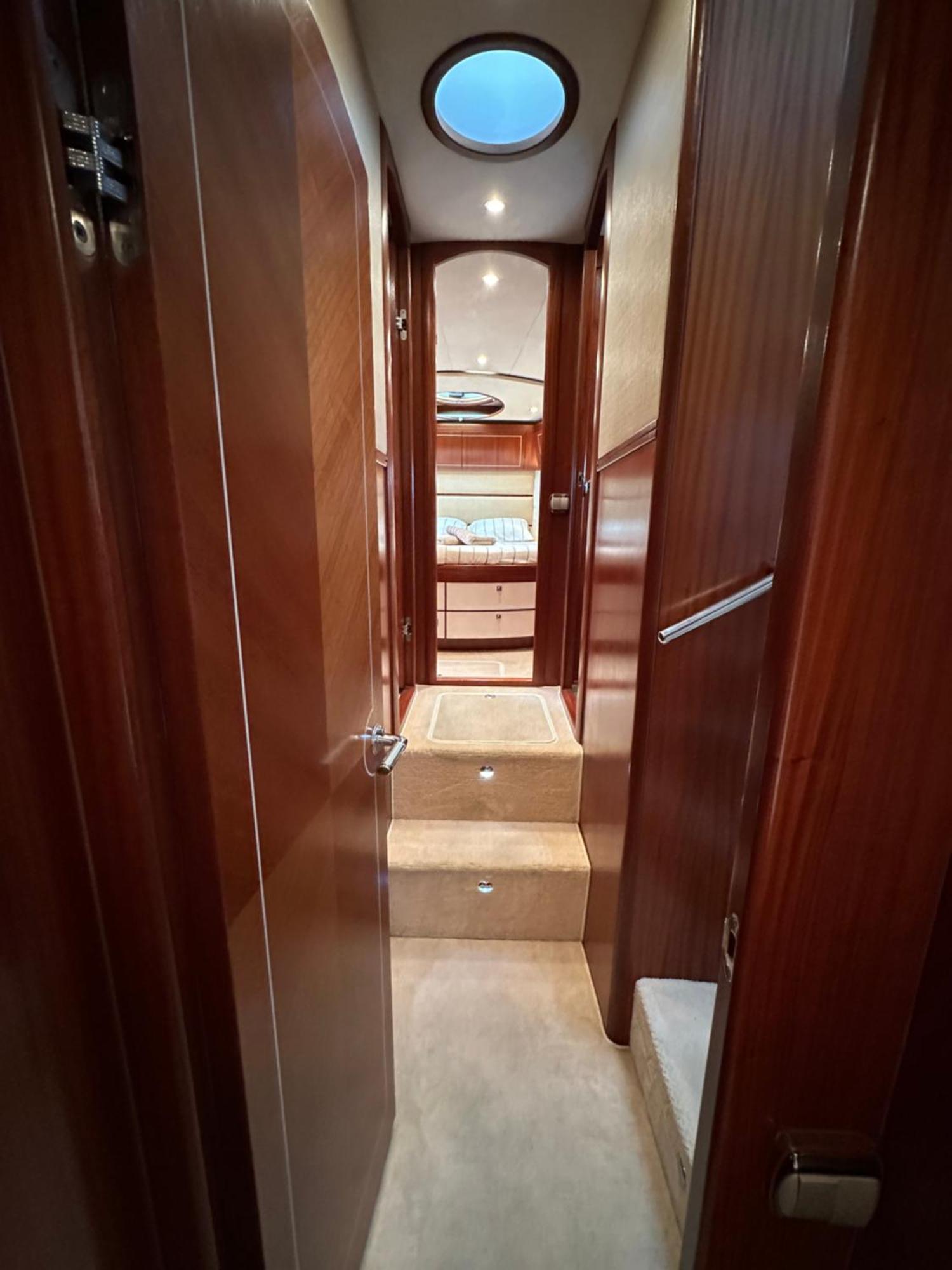 ホテル Yacht Pegasus II バルセロナ エクステリア 写真